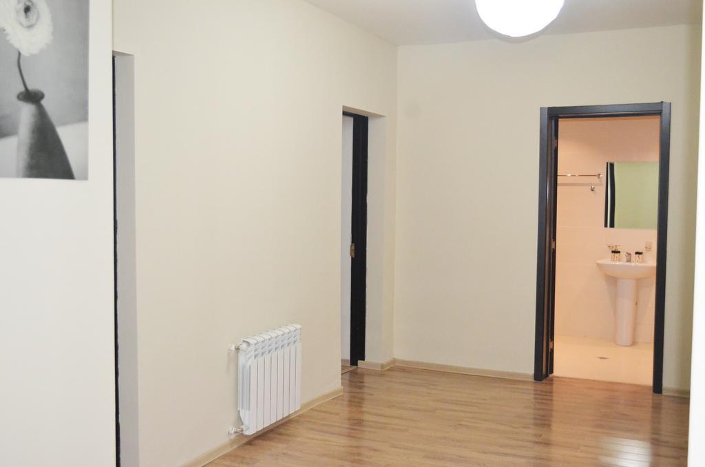 Premium Residence Batoemi Kamer foto