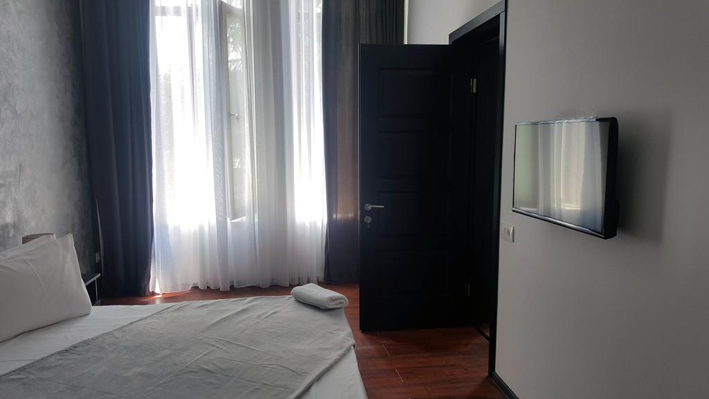 Premium Residence Batoemi Buitenkant foto