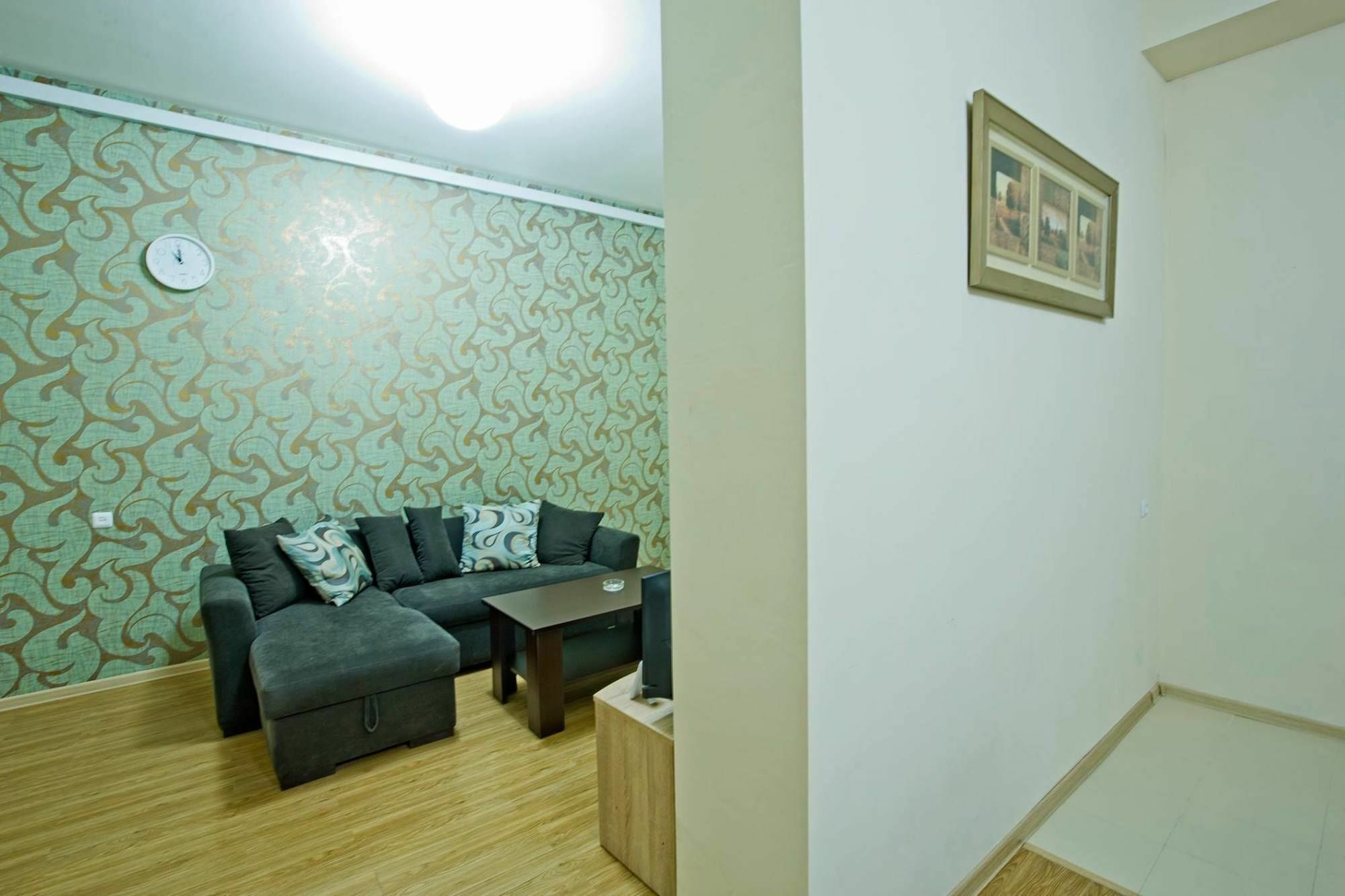 Premium Residence Batoemi Buitenkant foto